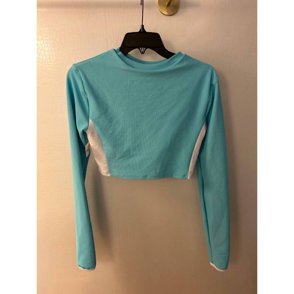 NEW LAINSNOW women's resort top in high tide sea